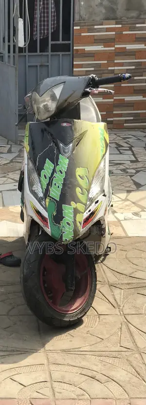 Kymco 2020 White