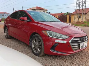 Hyundai Elantra Value Edition Sedan FWD (2.0L 4cyl 6A) 2017 Red