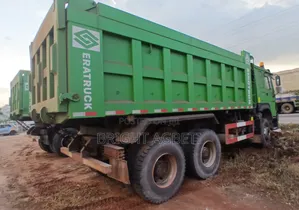 371 HP Sinotruck Howo Dump Truck