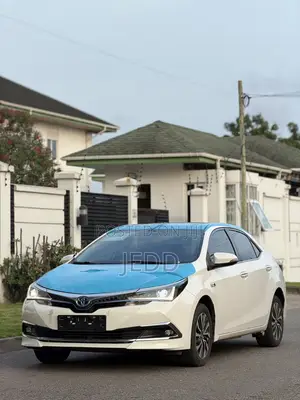 Toyota Corolla 2020 White