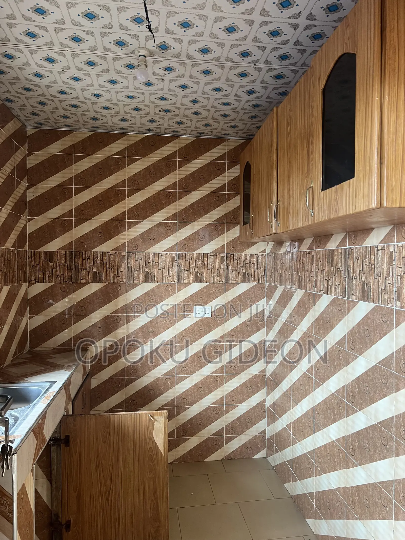 1bdrm Room & Parlour in Pokuase for rent