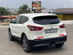 Nissan Qashqai 2018 White