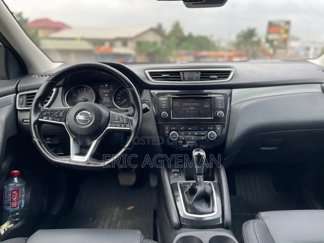 Nissan Qashqai 2018 White