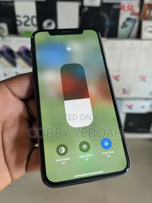 Apple iPhone XS 64 GB Black