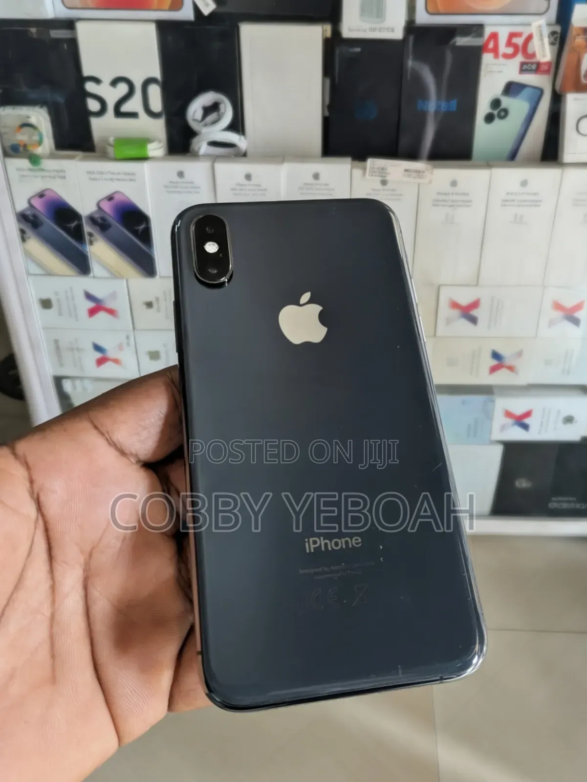 Apple iPhone XS 64 GB Black