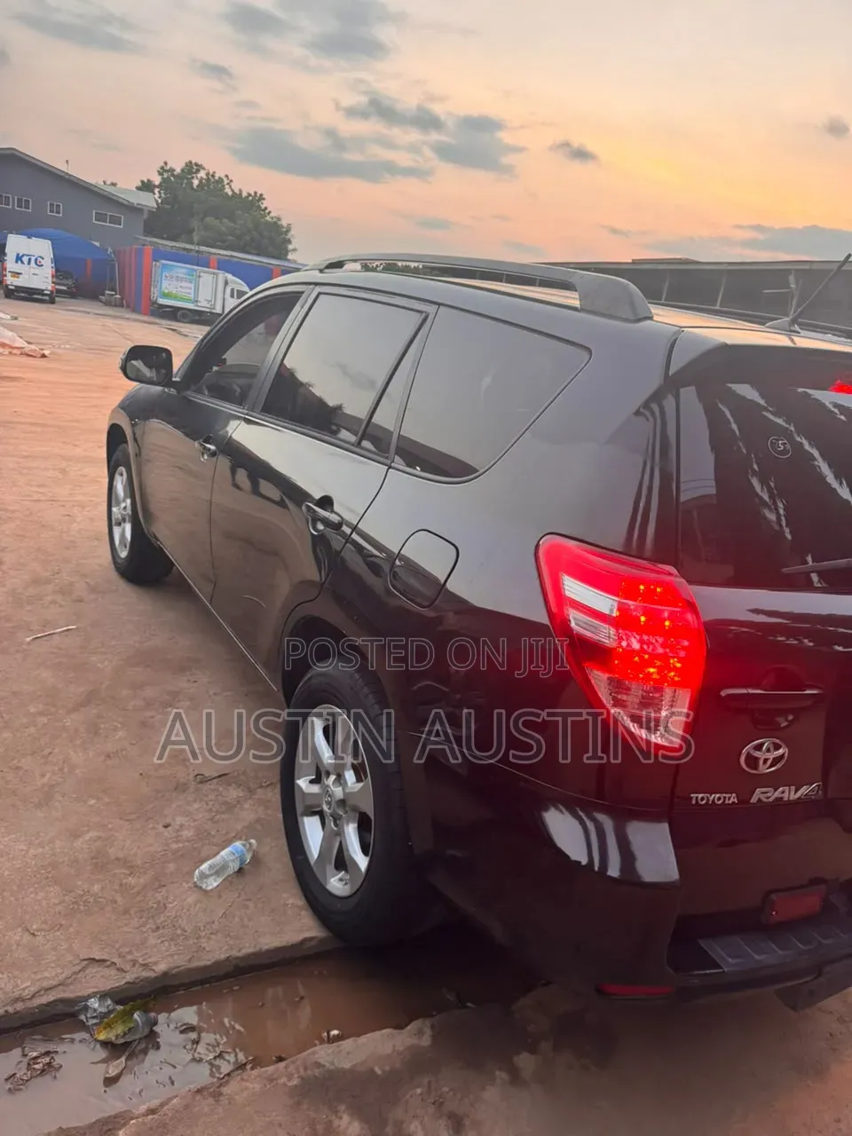 Toyota RAV4 2011 Black