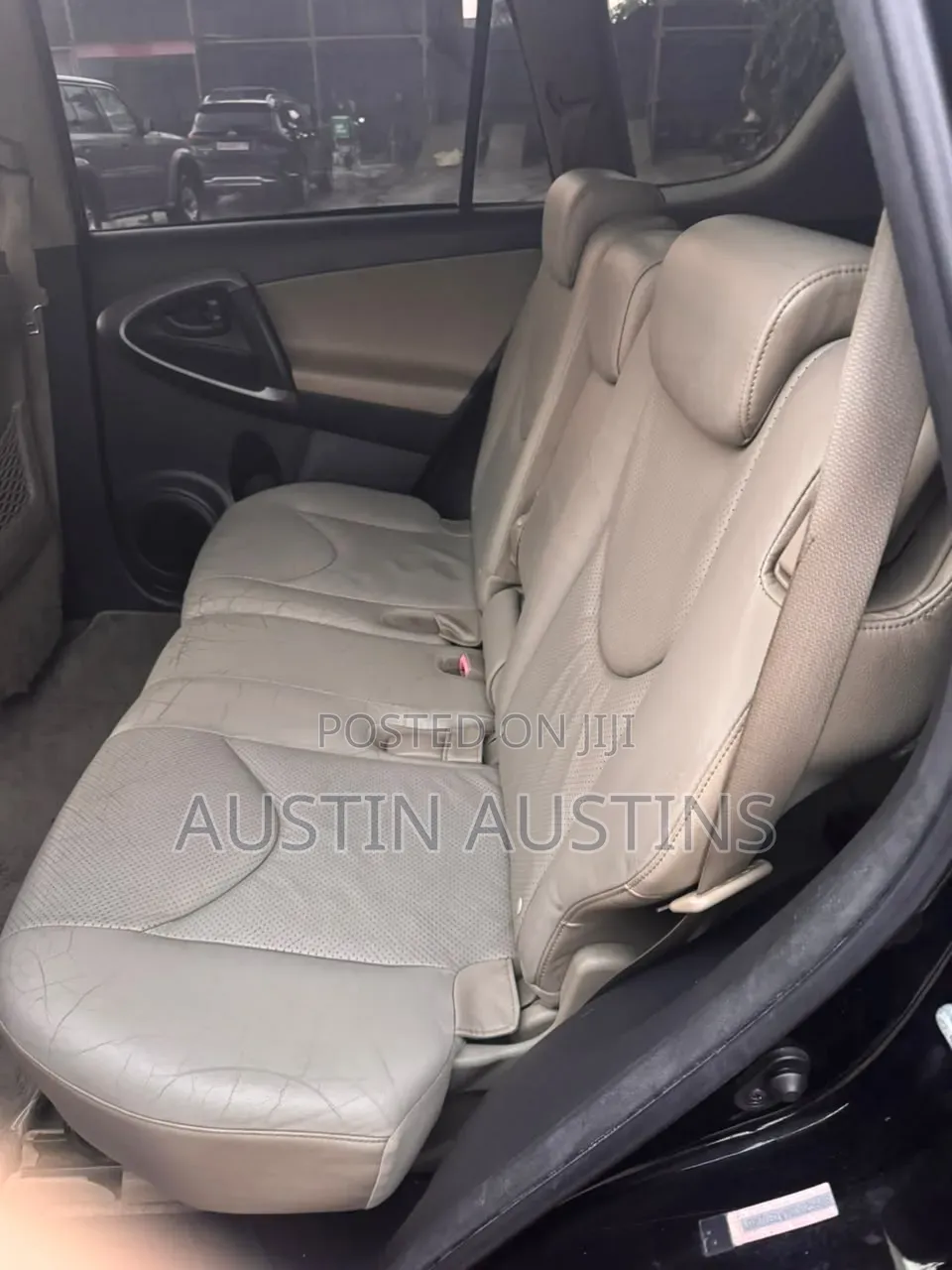 Toyota RAV4 2011 Black