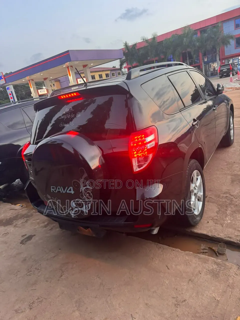 Toyota RAV4 2011 Black