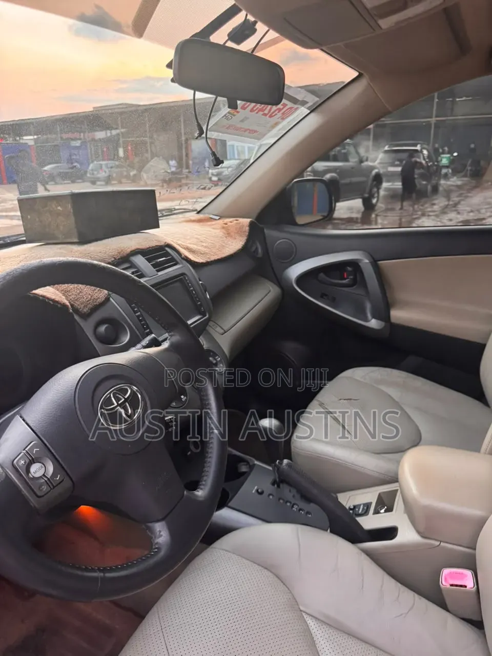 Toyota RAV4 2011 Black