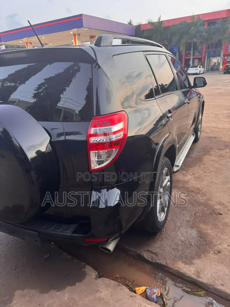 Toyota RAV4 2011 Black