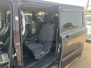 Toyota Voxy X 4WD 7-Seater 2015 Black