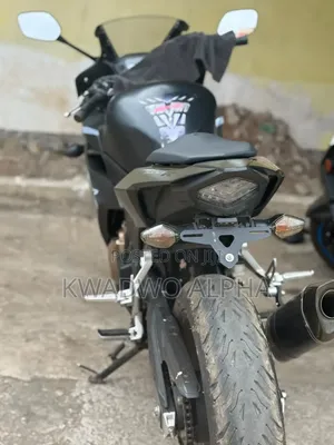 Honda CBR 2020 Gray