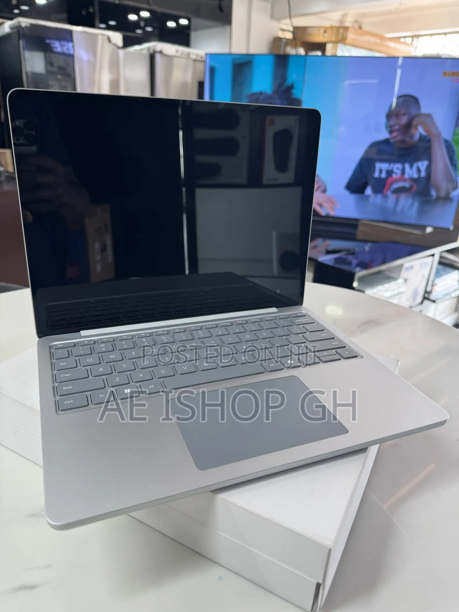 New Microsoft Surface Laptop 16GB Qualcomm Snapdragon X Plus SSD 256GB