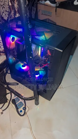 Desktop Computer 16GB AMD Ryzen 5 SSD 1.5T