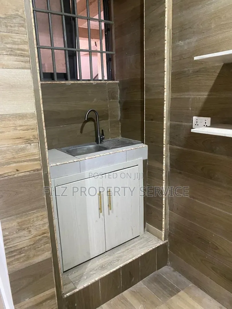 1bdrm Apartment in Kayboat, Pillar 2 for rent