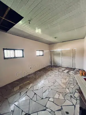 3bdrm House in Click Estate, Nmai-Dzorn for rent
