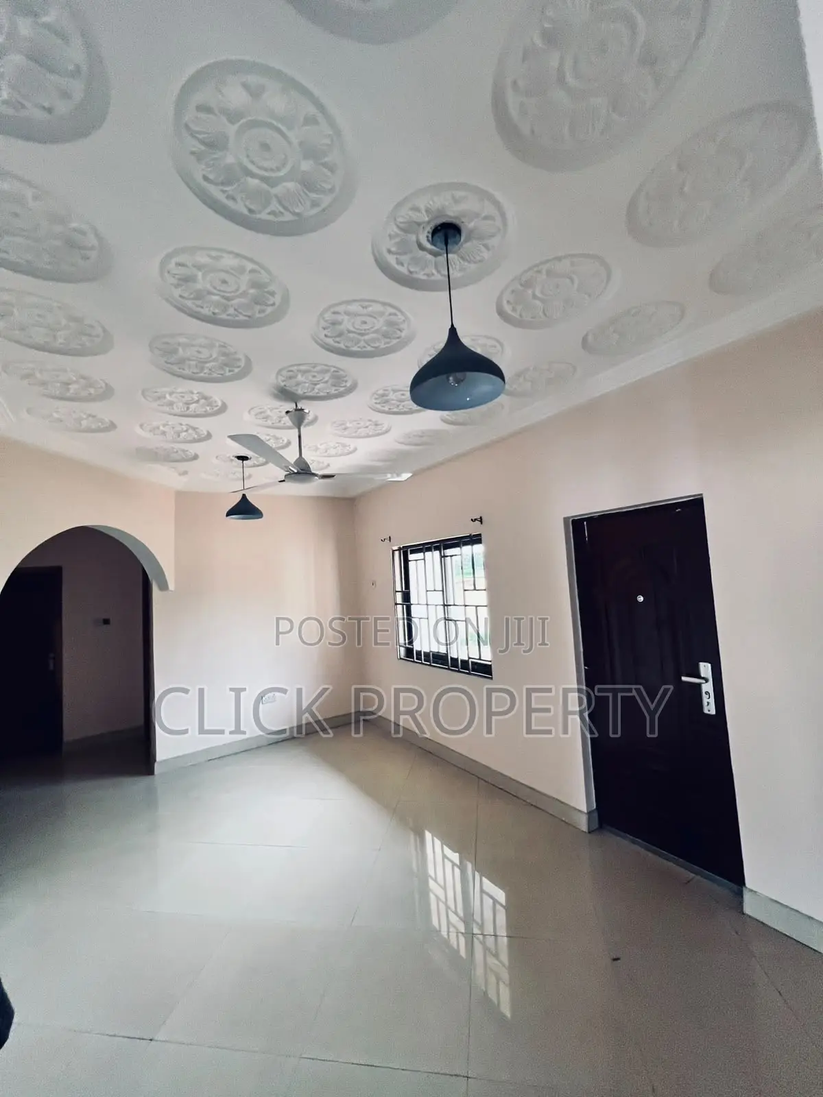 3bdrm House in Click Estate, Nmai-Dzorn for rent
