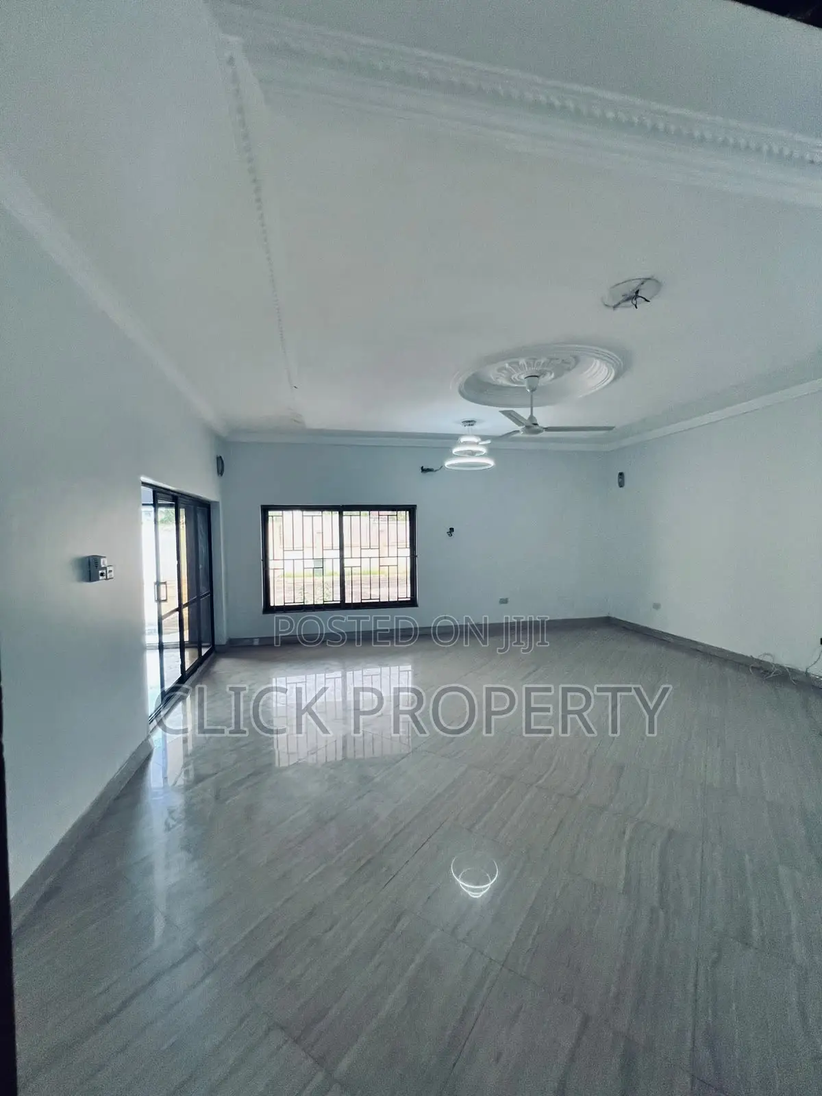 3bdrm House in Click Estate, Nmai-Dzorn for rent