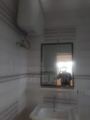 2bdrm Apartment in Sinco Properties, School Junction for rent