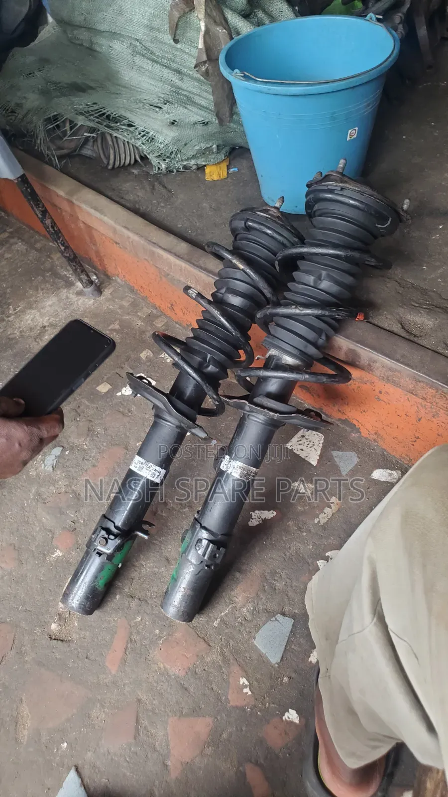 Honda CRV 2018 - 2024 Front Shocks Absorber
