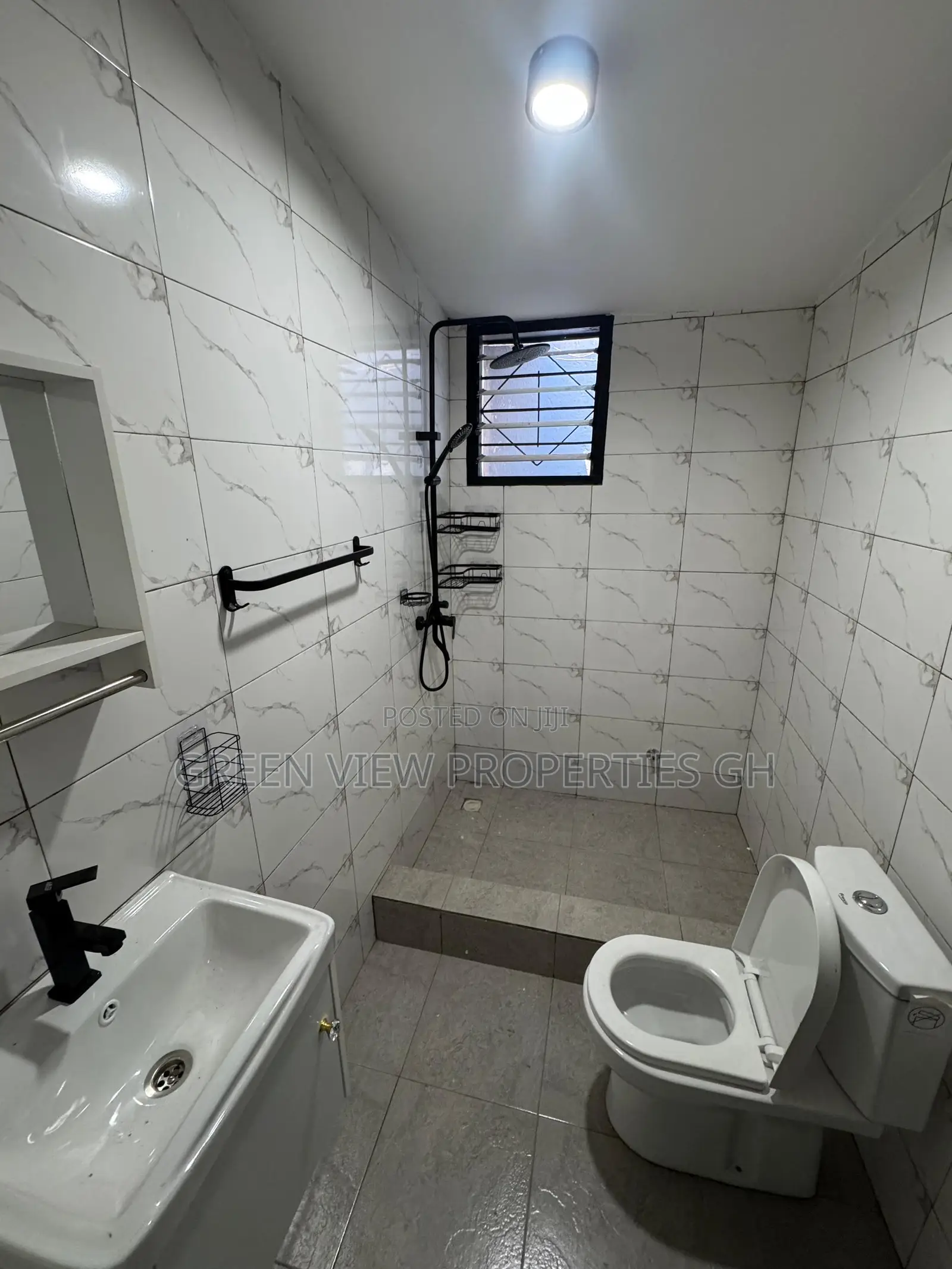 1bdrm Room & Parlour in Nii Boi Town for rent