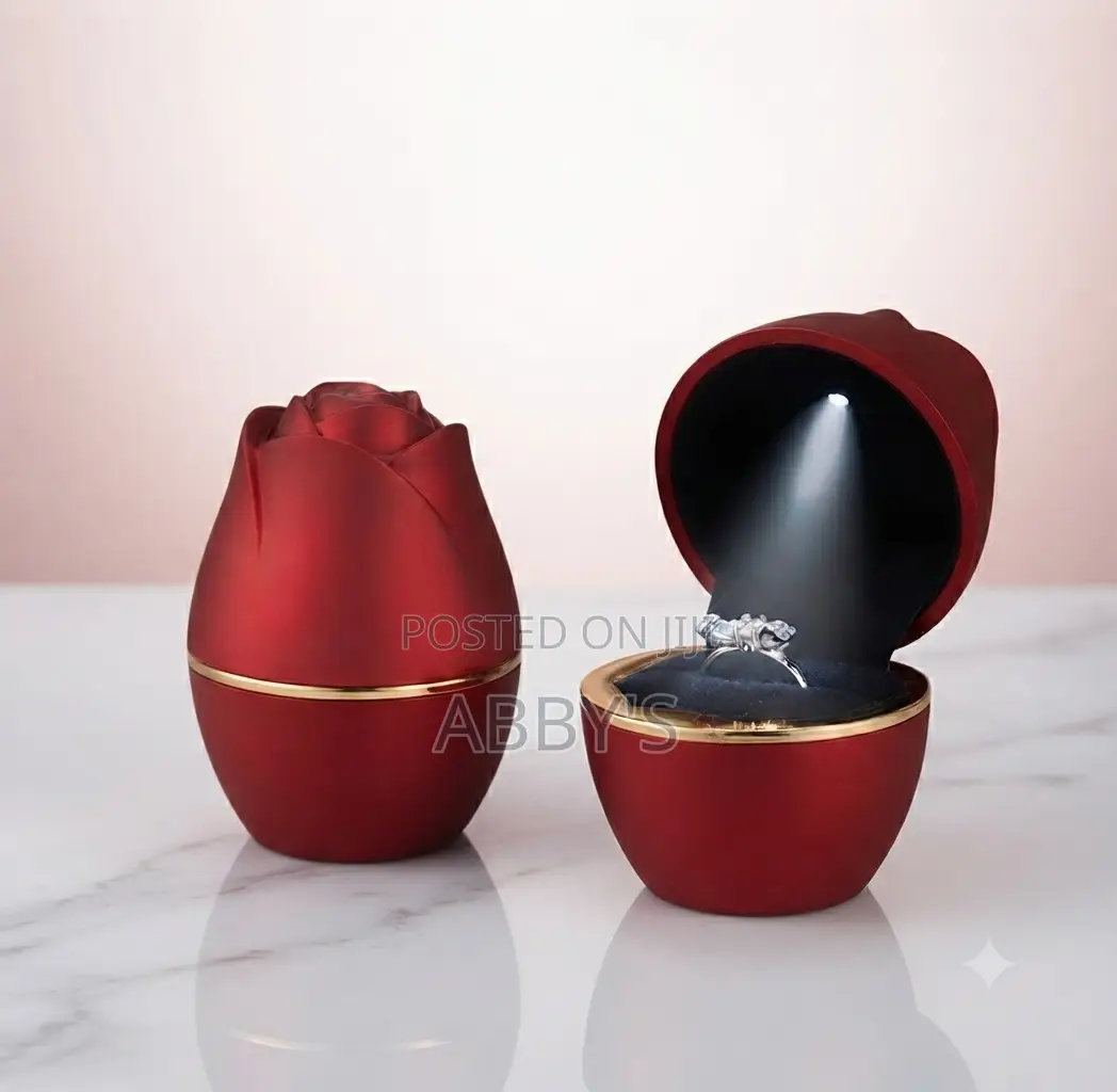 Elegant Red Rose LED Ring Box/Case