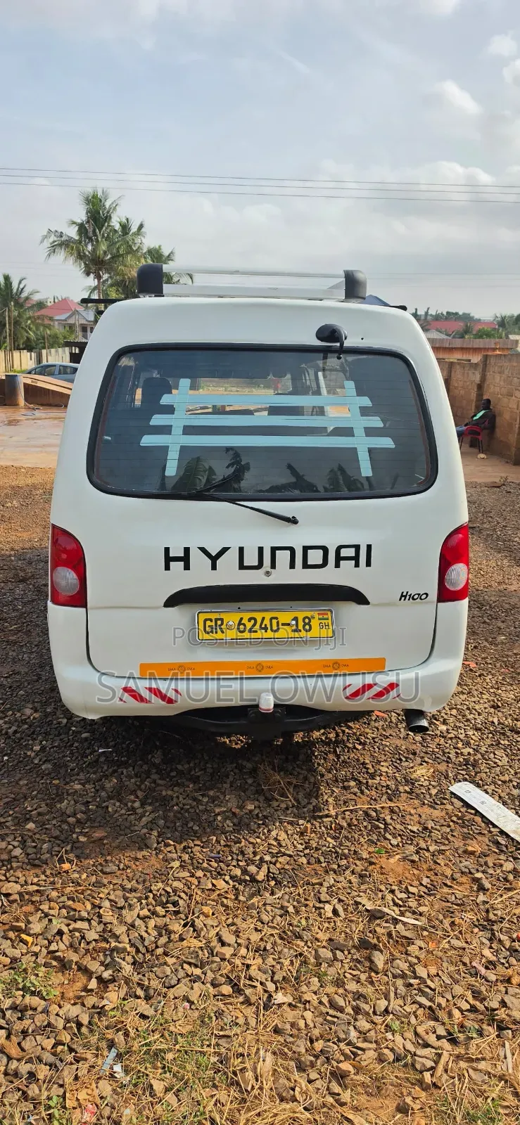 Hyundai H-100 2001 White