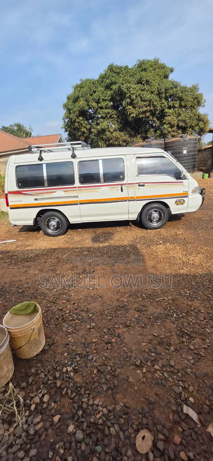 Hyundai H-100 2001 White