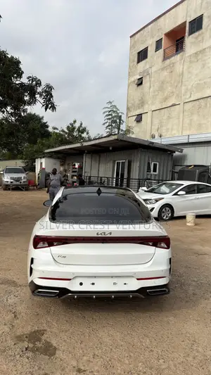 Kia K5 2022 White