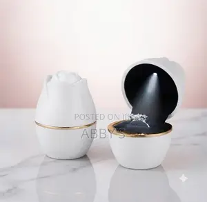 Luxury White Floral LED Ring Box/Case