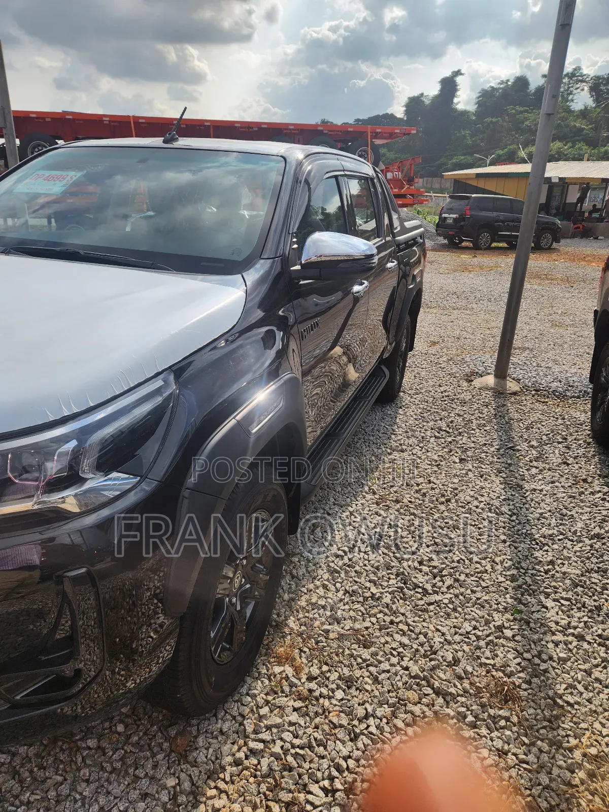 New Toyota Hilux 2025 Black