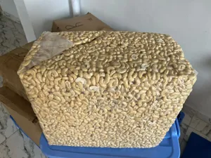 Raw Cashewnuts