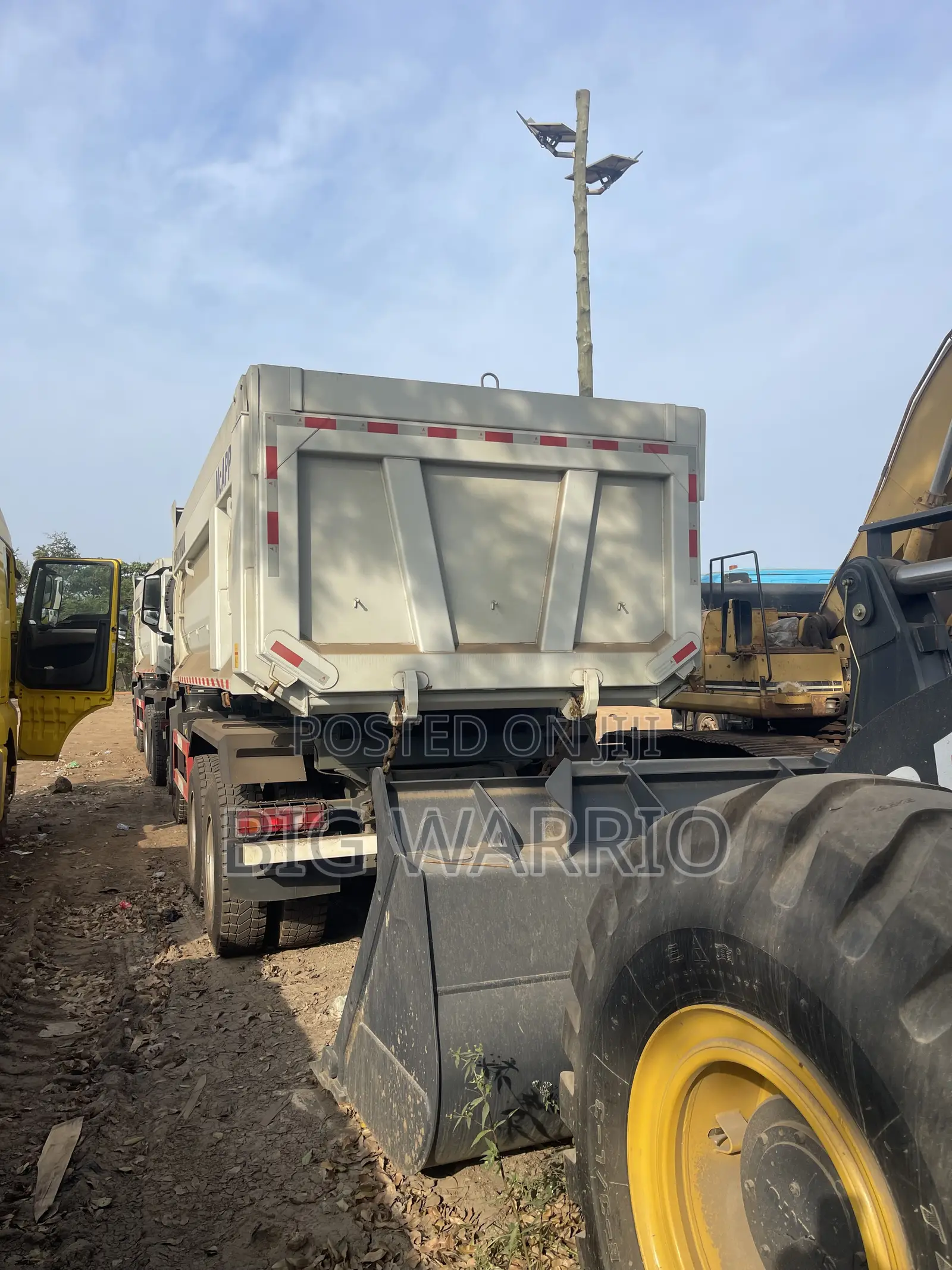 Brand New Sinotruk HOWO 6x4 Dump Truck for Sale