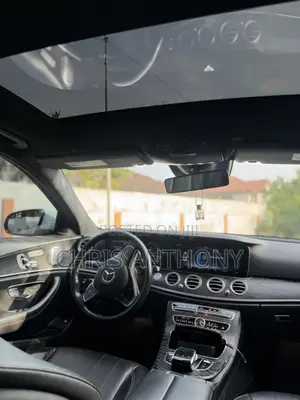 Mercedes-Benz E300 2018 White