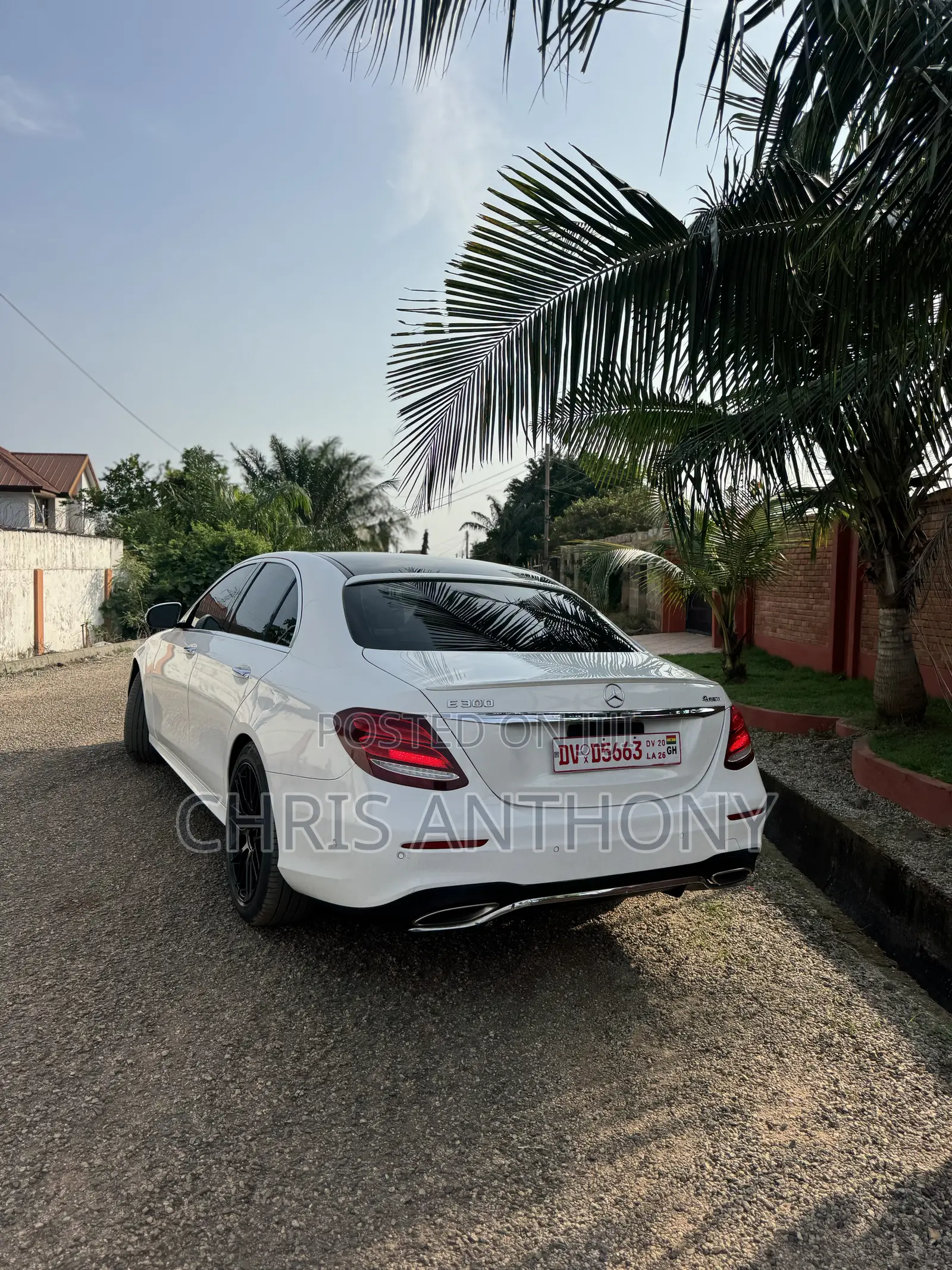 Mercedes-Benz E300 2018 White