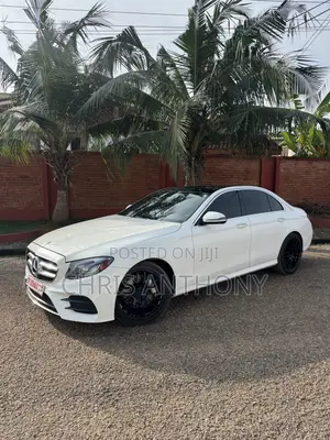 Mercedes-Benz E300 2018 White