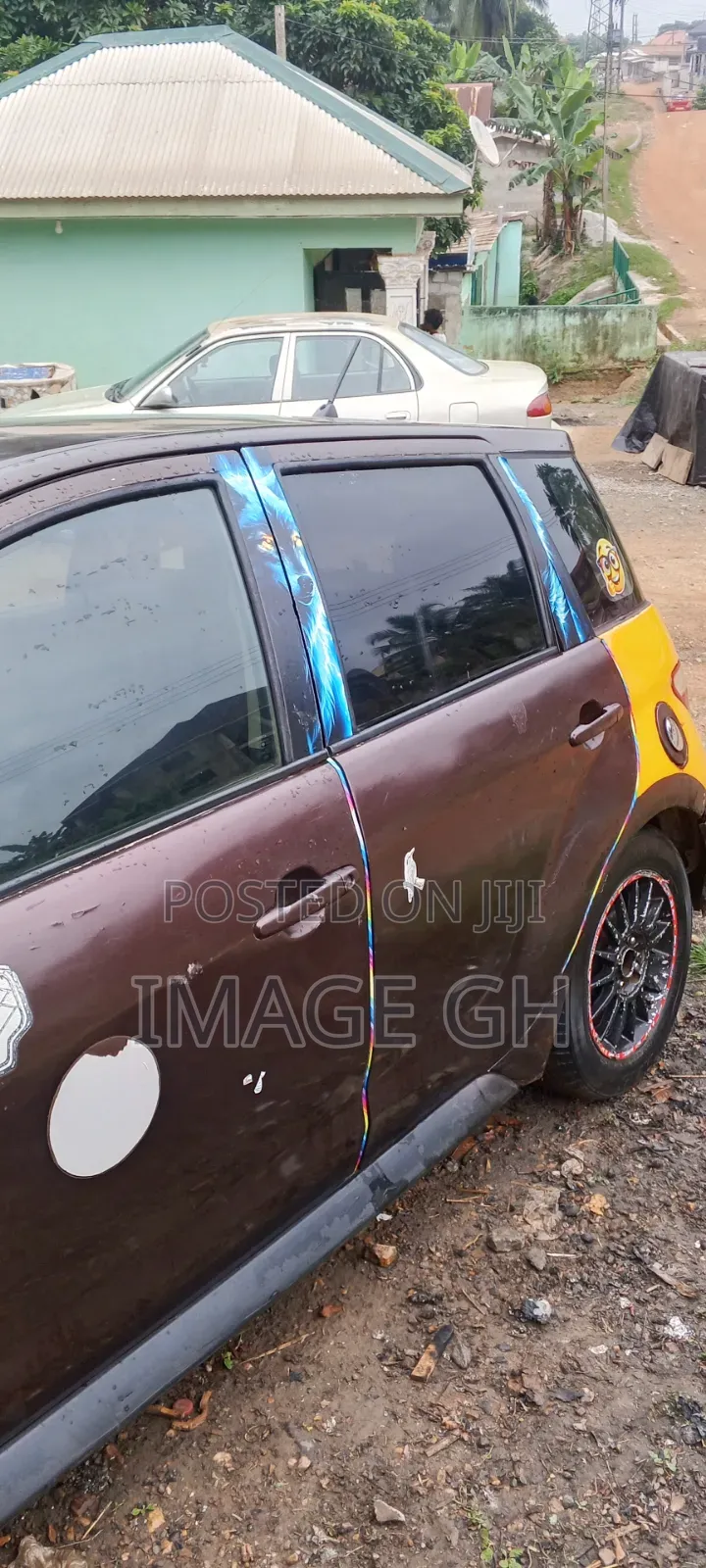 Toyota IST 2006 Brown