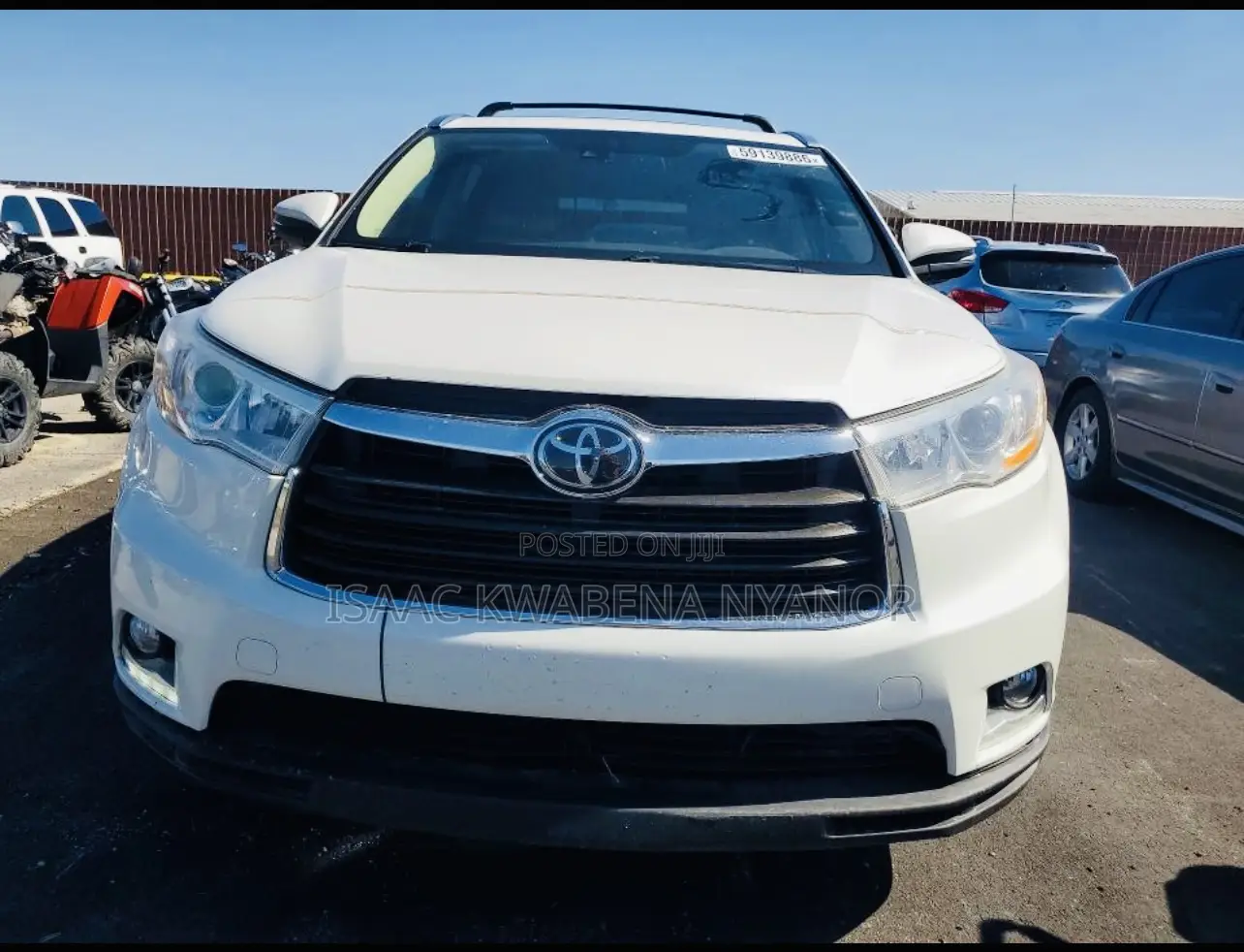 Toyota Highlander XLE 4dr SUV AWD (3.5L 6cyl 6A) 2015 Off white