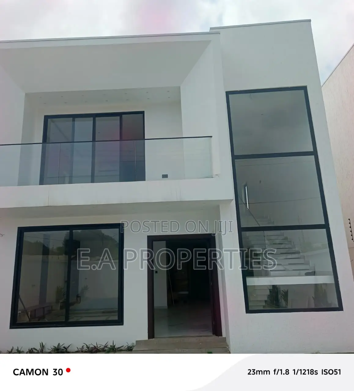 4bdrm House in E A Properties, Lake Side Estate for sale