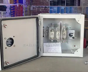 32a TPN Switch