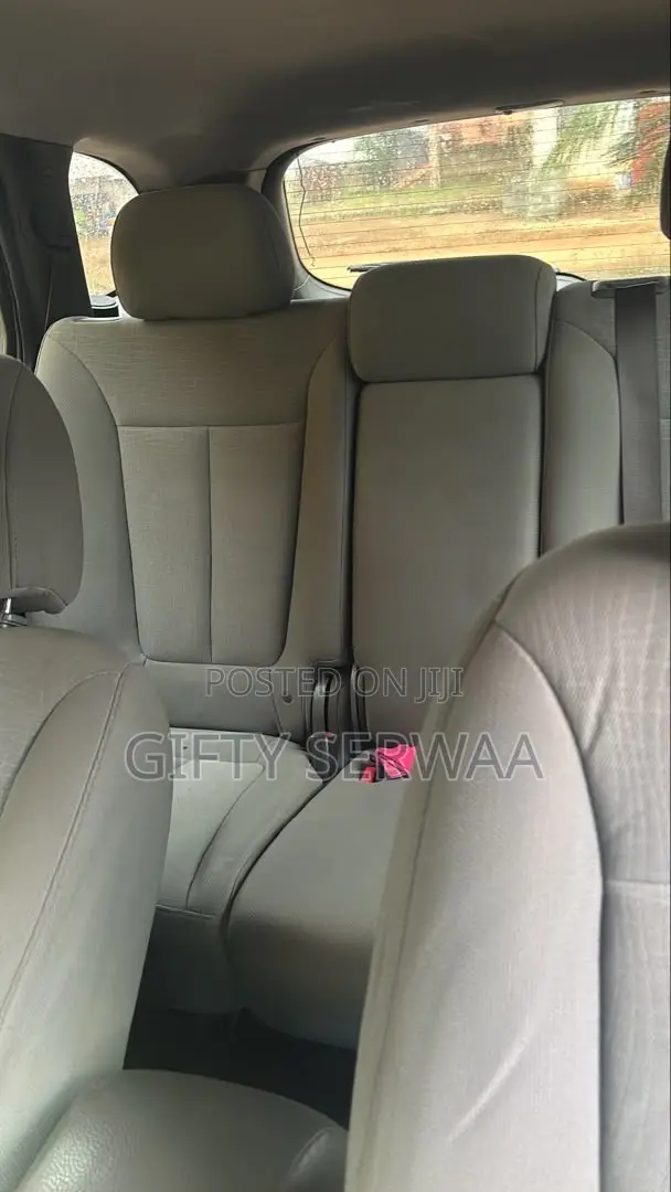 Hyundai Santa Fe 2011 Black