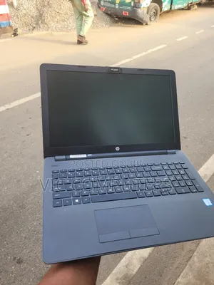 Laptop HP 250 G6 8GB Intel Core i5 HDD 500GB
