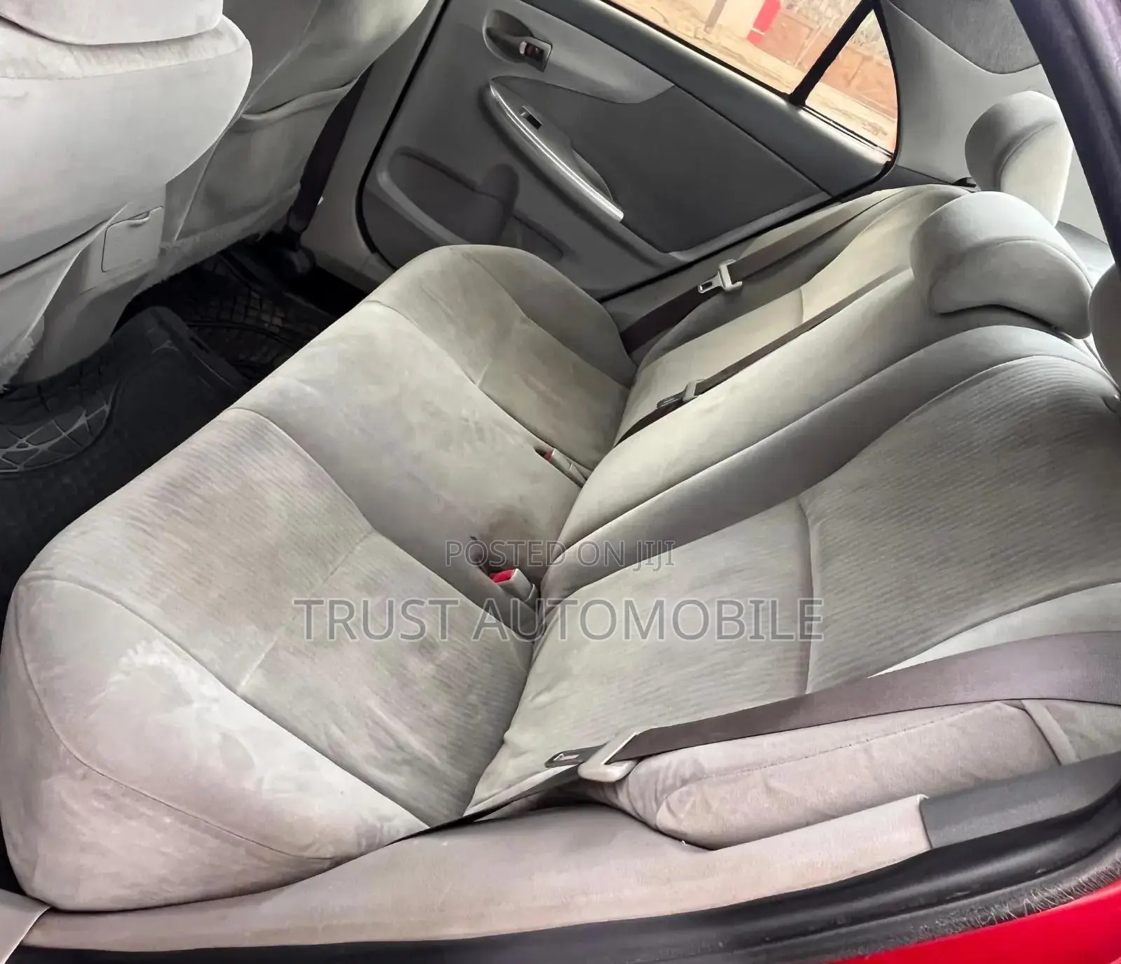 Toyota Corolla LE 4dr Sedan (1.8L 4cyl 4A) 2010 Red
