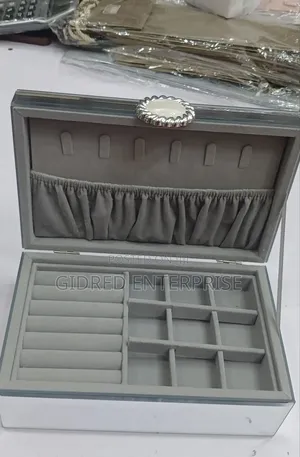 Wholesale and Retail of High Quality Jewel Organizer