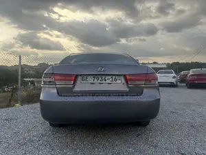 Hyundai Sonata 2.4 Automatic 2008 Gray