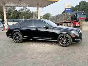 Mercedes-Benz C250 2024 Black