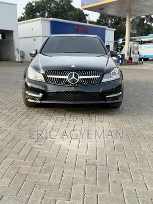 Mercedes-Benz C250 2024 Black