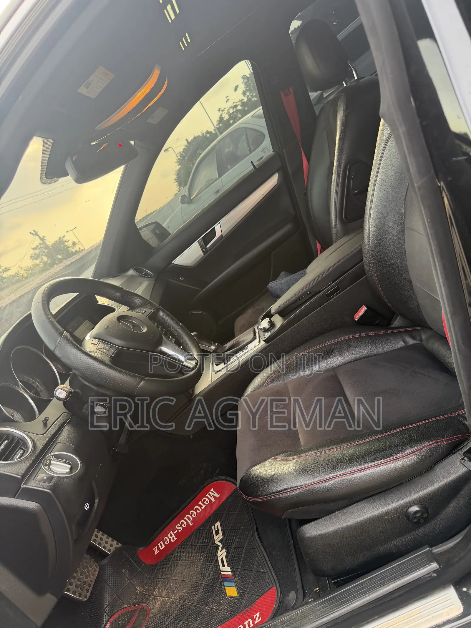 Mercedes-Benz C250 2024 Black