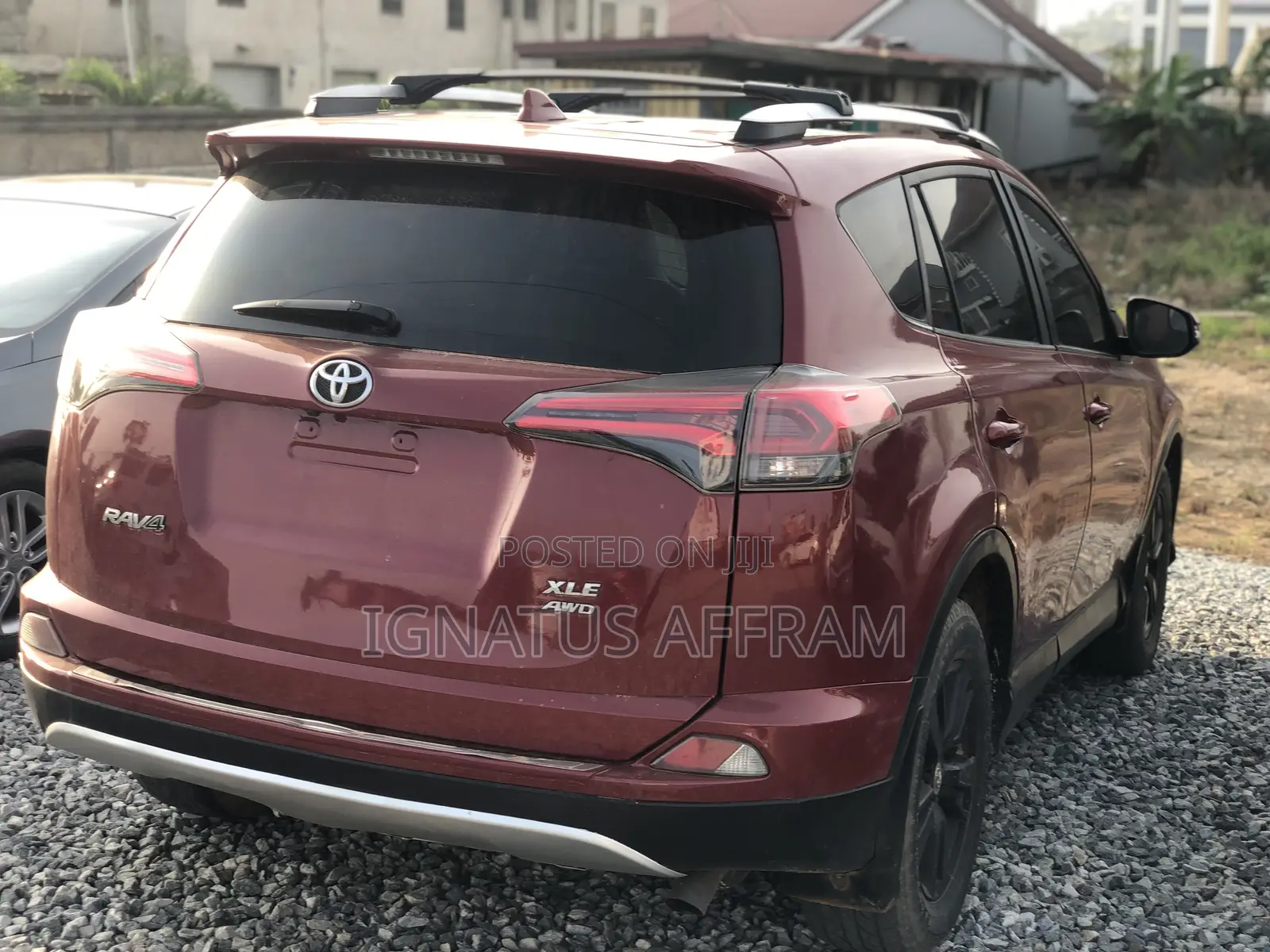 Toyota RAV4 XLE AWD (2.5L 4cyl 6A) 2017 Burgundy