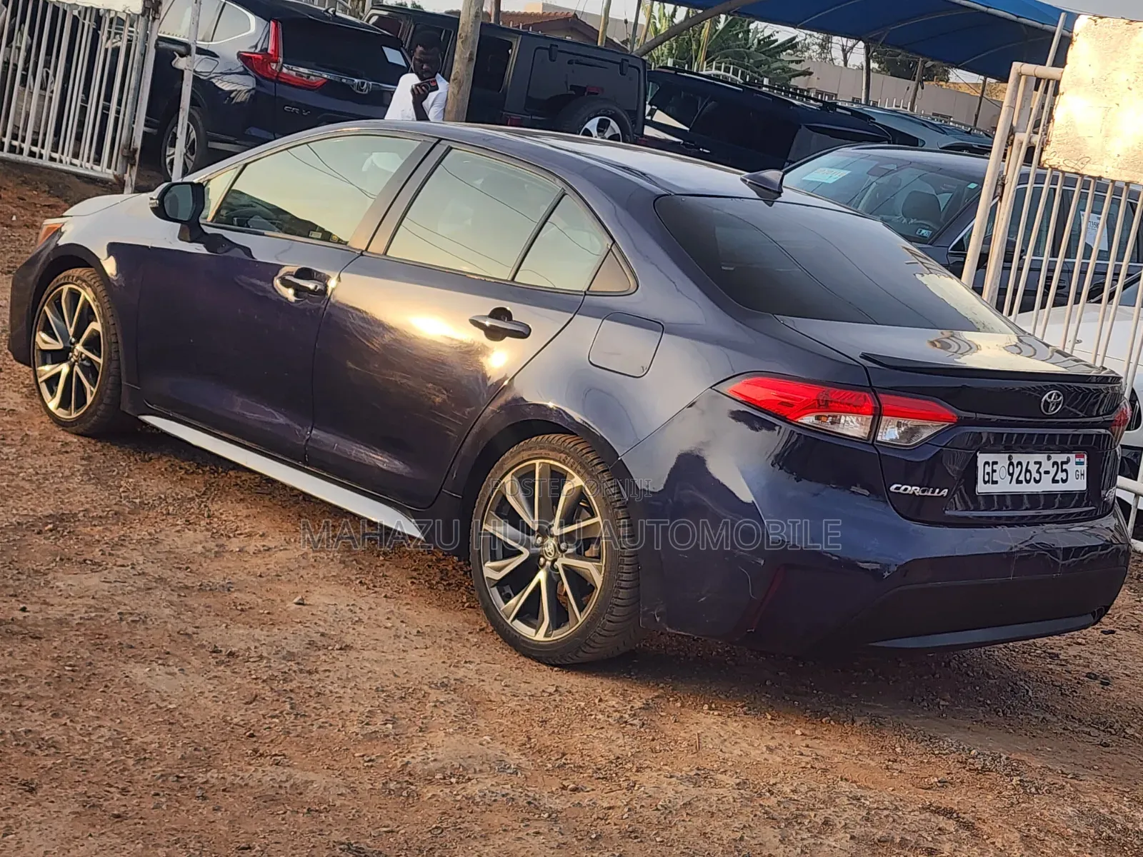 Toyota Corolla SE 2020 Blue